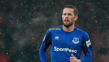 1xbet：世界杯前突发！奥塔门迪与凯塞多双双染红，若入选国家队将缺席小组赛关键首战